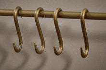 Load image into Gallery viewer, Set of 4 Laila Iron S Hooks - Brass
