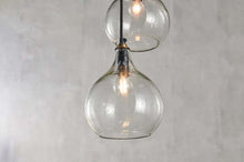 Load image into Gallery viewer, Ziva Cluster Pendant - Clear
