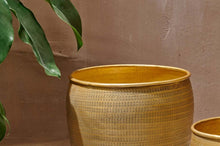 Load image into Gallery viewer, Tembesi Etched Planter - Antique Brass
